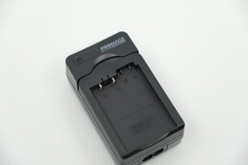 PROMAGE PM106 SINGLE BATTERY CHARGER FOR CANON LP-E8