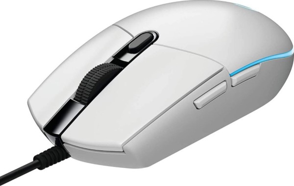 ماوس الألعاب G203 LightSync من Logitech