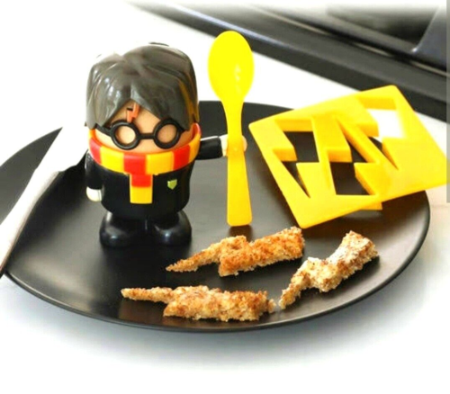 Paladone Harry Potter Egg Cup and Toast Cutter V4