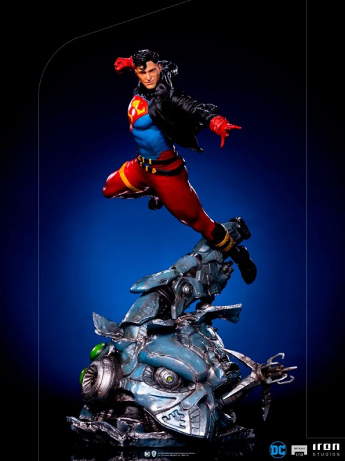 Superboy - DC Comics - Art Scale 1/10