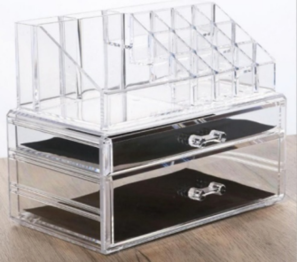 Clear Makeup Organizer Size: 24*15.5*18.7cm Material: PS