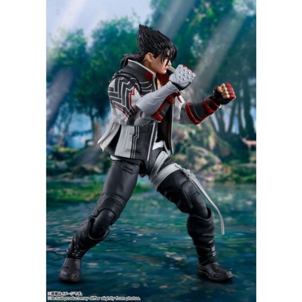 Bandai S.H.Figuarts Jin Kazama Action Figure