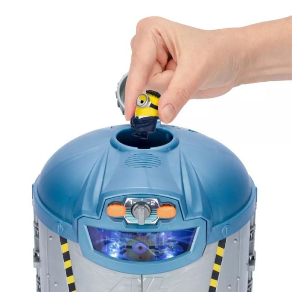 Despicable Me 4 Mega Minions Transformation Chamber Playset