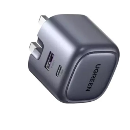 يو جرين شاحن نيكسود سريع بمنفذين  نيتريد الغاليوم بقوة 35 واط،  UK